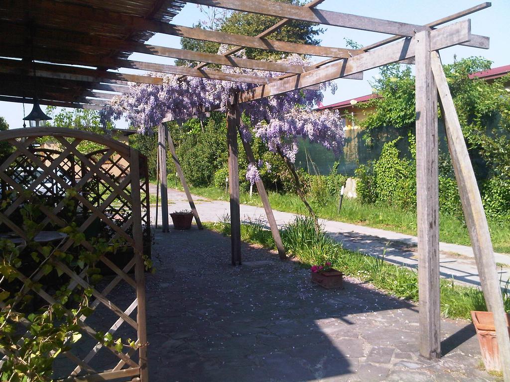 Appartamenti Le Navi Antiche - Hituscany Pisa Exterior foto